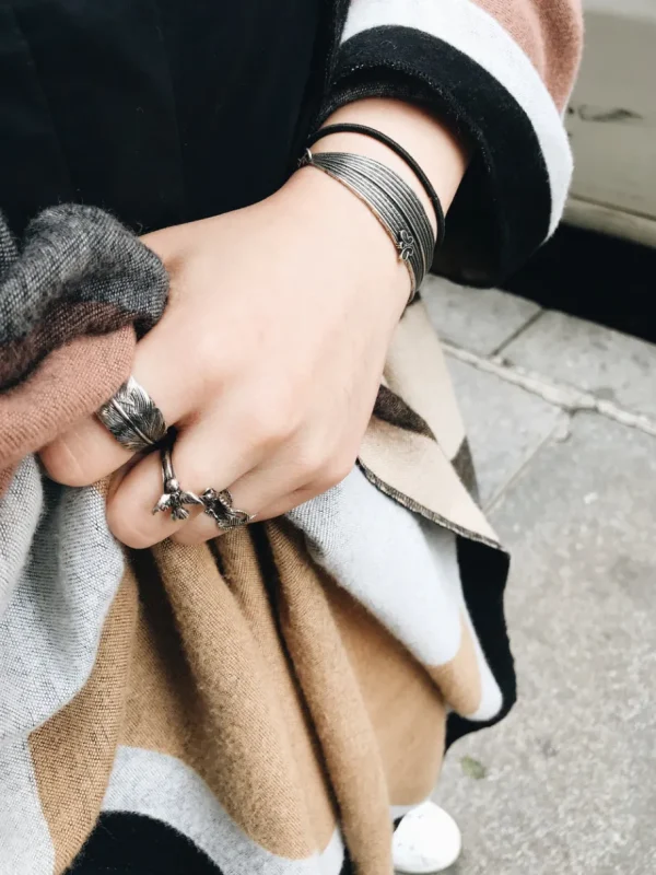 Lotta Djossou Bague Plume Best