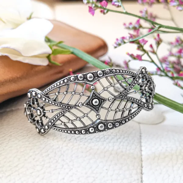 Lotta Djossou Bracelet Suna Online
